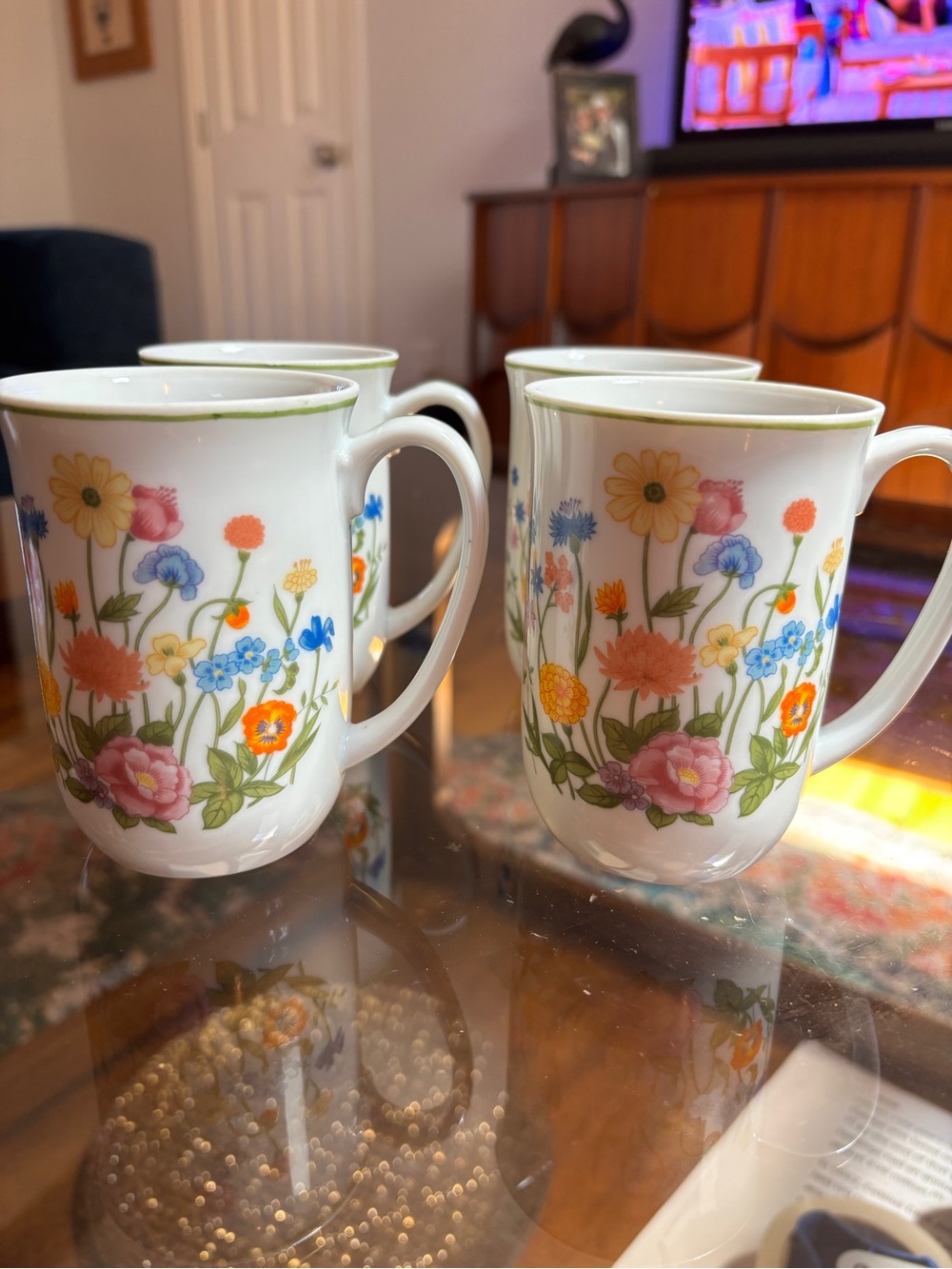 Floral Porcelain Coffee Mug - Multicolor. Set of 4.